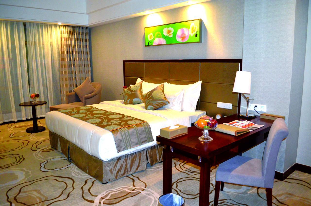 Manhatton Hotel Châu Hải Ngoại thất bức ảnh