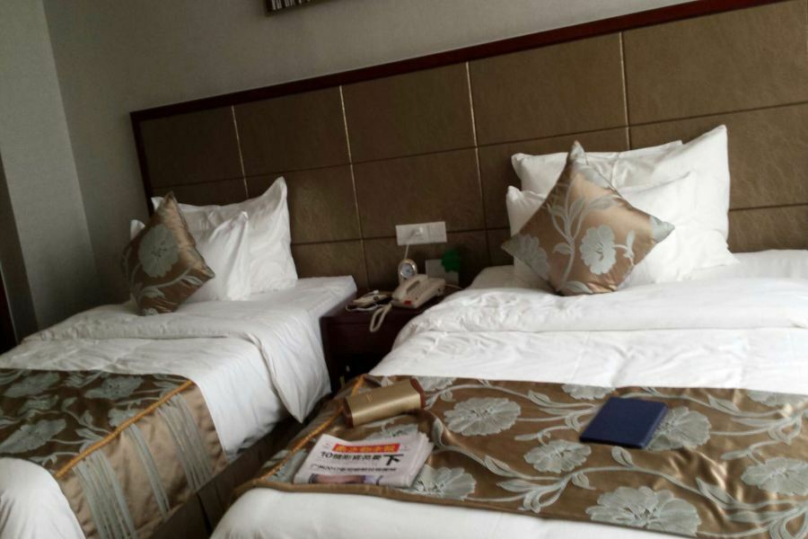 Manhatton Hotel Châu Hải Ngoại thất bức ảnh
